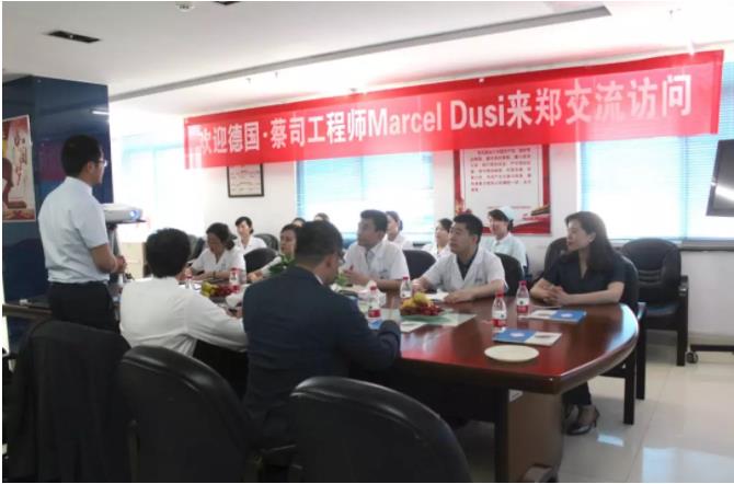 屈光德国蔡司资深屈光专家亲临普瑞眼科