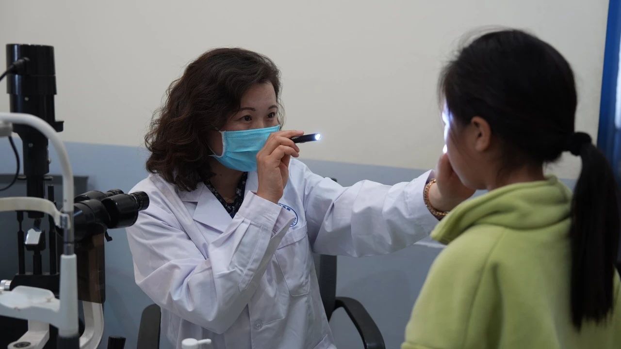河南“明亮工程”疑难眼病会诊公益活动