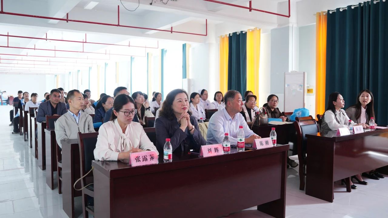 河南“明亮工程”疑难眼病会诊公益活动