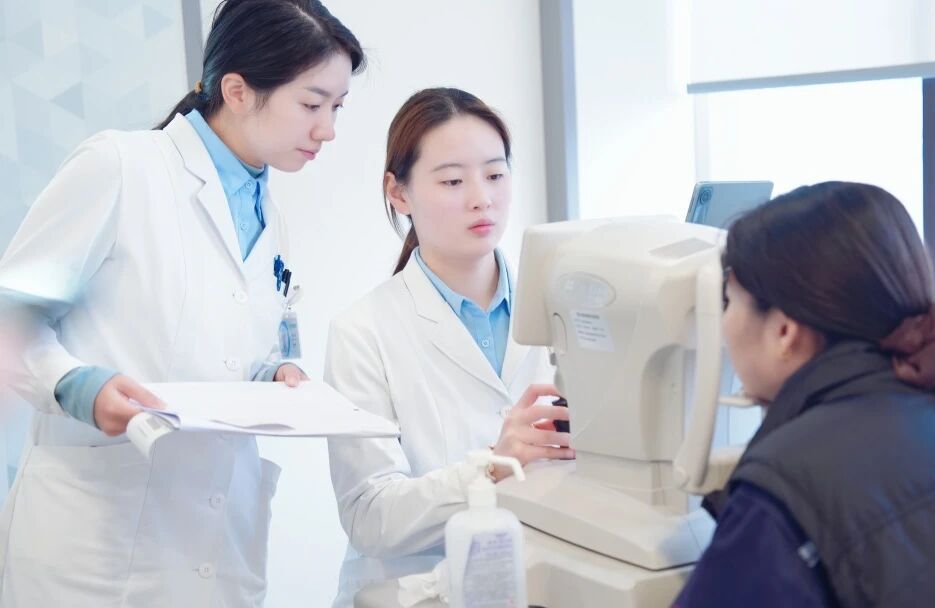 2026高三报考军警院校，请查收近视手术时间表